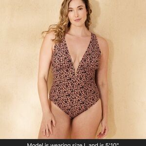 Shade & shore women’s plunge neck tummy control full coverage one piece